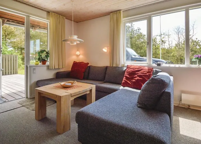 Feriehus With Fireplace 02 *