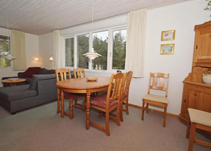 Feriehus With Fireplace 02 Oksbøl